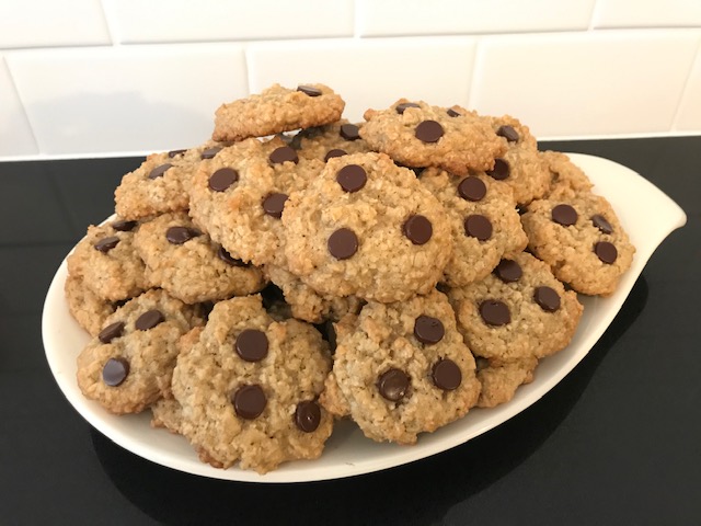 chewy oatmeal cookies