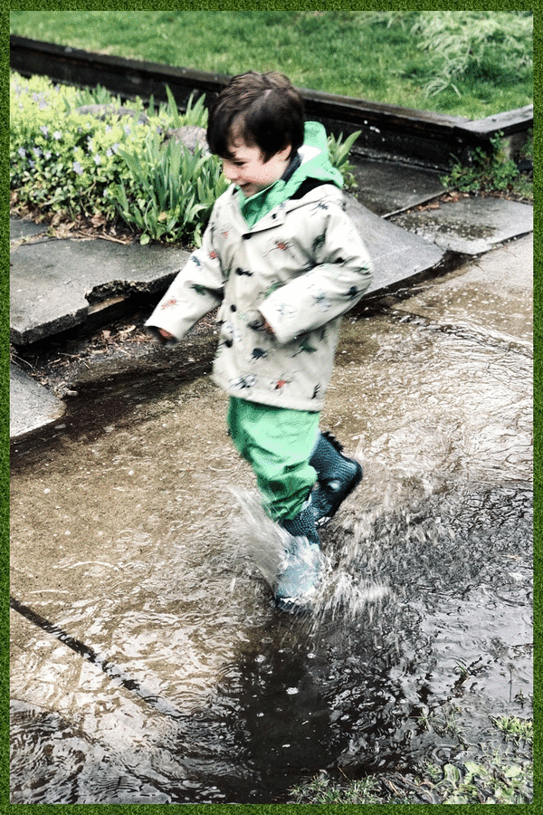 Max splashing in the rain