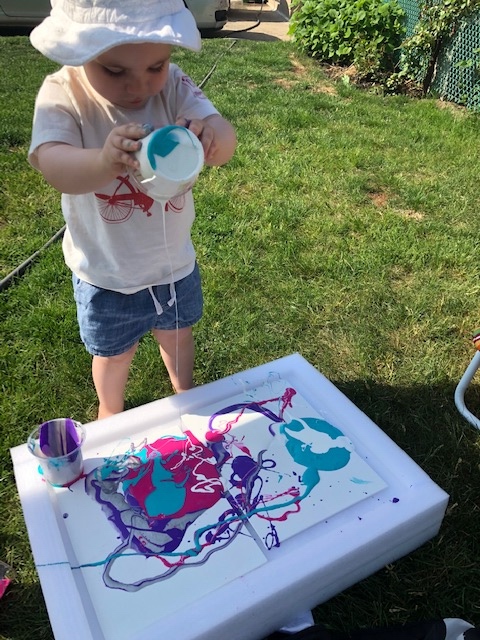 Vita pouring paint