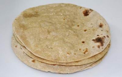 A stack of rotli (flatbread)